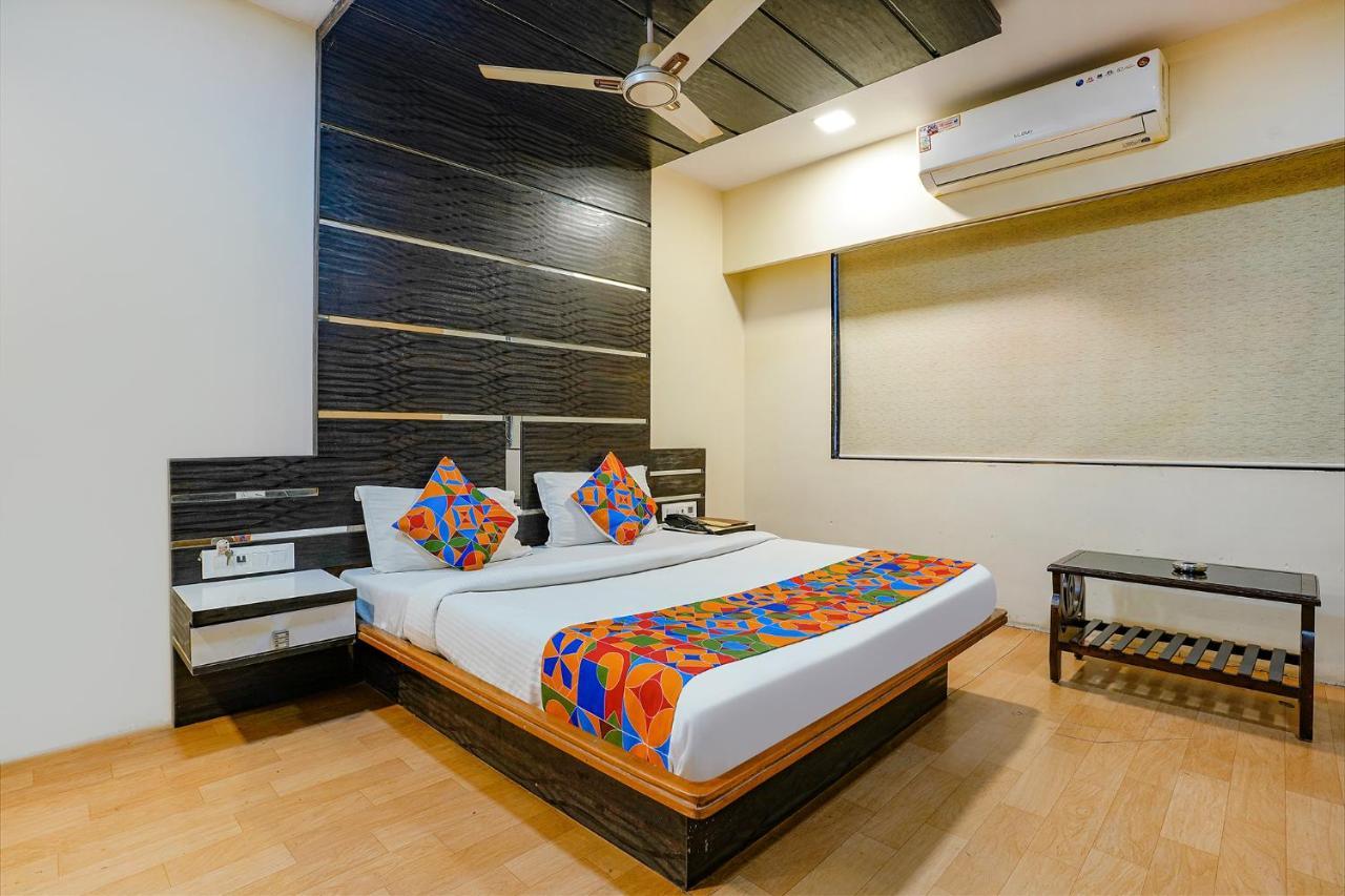 Hotel Fabexpress Vinyasa Residency Bhayandar Exteriér fotografie