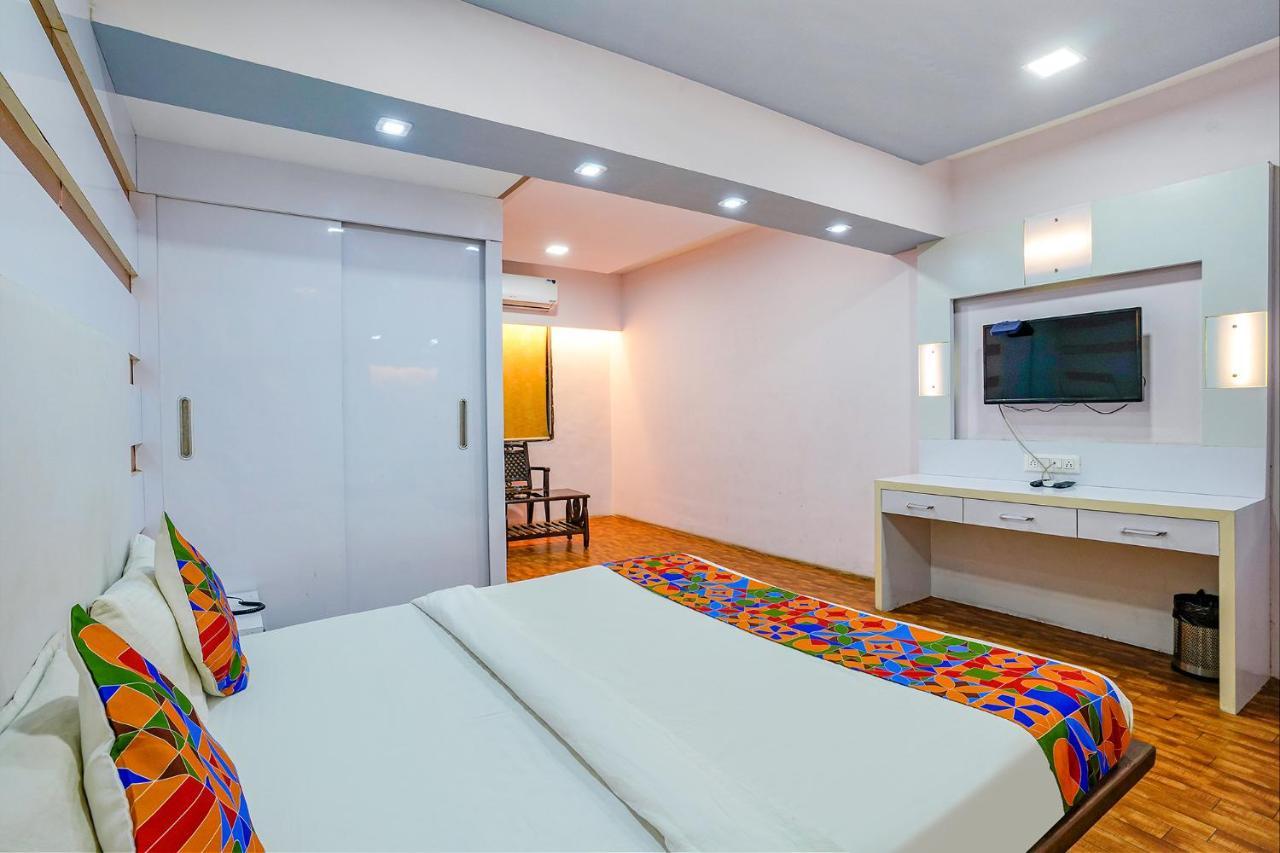 Hotel Fabexpress Vinyasa Residency Bhayandar Exteriér fotografie